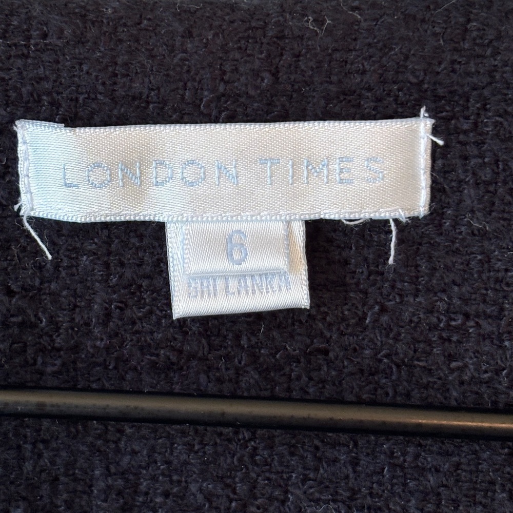 London Times Tweed Mother of Pearl Button Crop Jacket Blazer Sz 6 Black Business - Picture 11 of 13